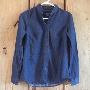 IZOD Ruffle Denim Button-down